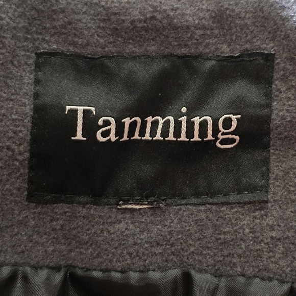 Tanming Gray Lambs Wool Blend Hooded Double Breasted Coat - Picture 8 of 10